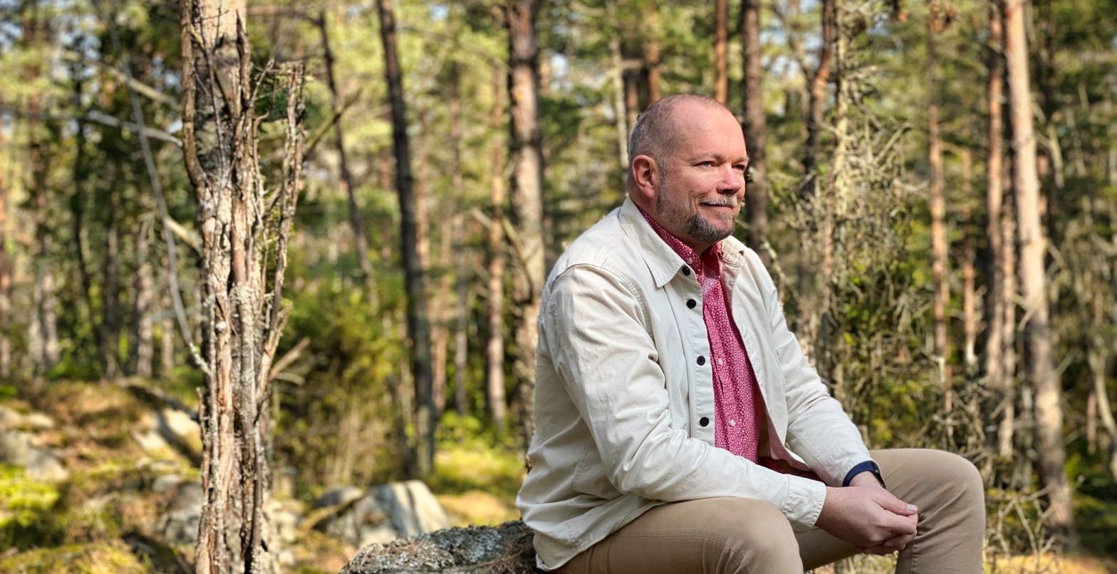 Publikationer – böcker, poddar, och mer