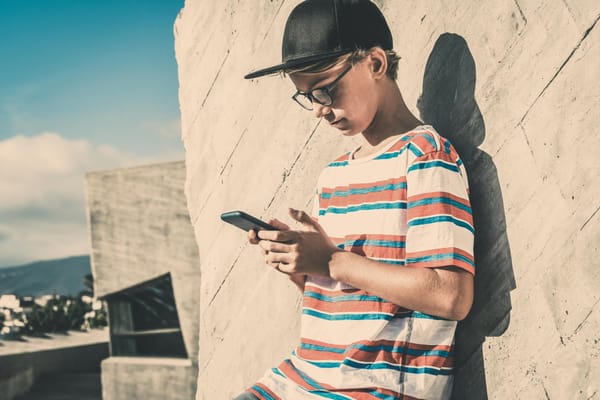 Barnrättsorganisationer emot Chat Control